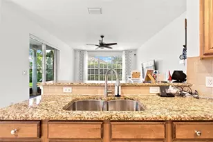 8319 Manor Club Cir, Tampa, FL 33647 - Photo 22