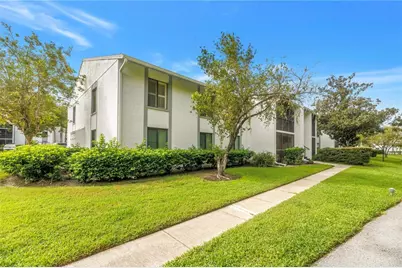 1290 Pine Ridge Circle E #G2, Tarpon Springs, FL 34688 - Photo 10