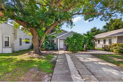 4666 11th Avenue S, Saint Petersburg, FL 33711 - Photo 2