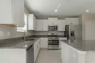 10269 Shady Preserve Dr, Riverview, FL 33578 - Photo 8