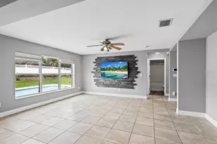 7335 Bridgeview Dr, Wesley Chapel, FL 33545 - Photo 14