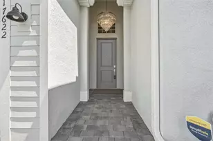 17622 Santorini Ct, Venice, FL 34293 - Photo 6