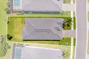 17622 Santorini Ct, Venice, FL 34293 - Photo 42