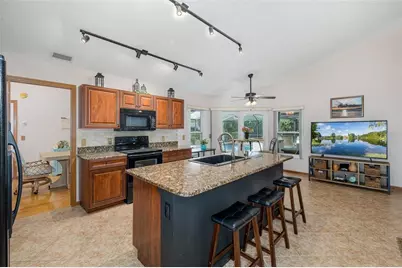 11810 Spanish Lake Drive, Tampa, FL 33635 - Photo 10