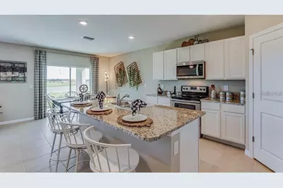 5480 Logan Cave Avenue, Wimauma, FL 33598 - Photo 8