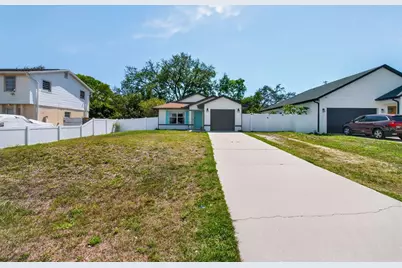 2174 19th Avenue SW, Largo, FL 33774 - Photo 2
