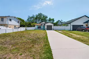 2174 19th Ave SW, Largo, FL 33774 - Photo 2