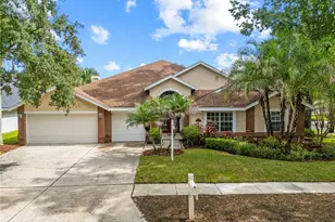 8746 Tantallon Cir, Tampa, FL 33647 - Photo 2