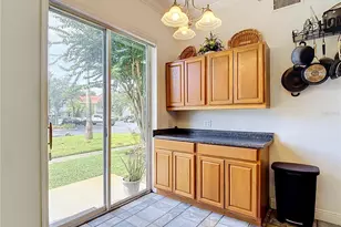 6808 Dali Ave, Land O Lakes, FL 34637 - Photo 14