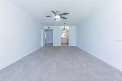 4595 Chancellor Street NE #109, Saint Petersburg, FL 33703 - Photo 8