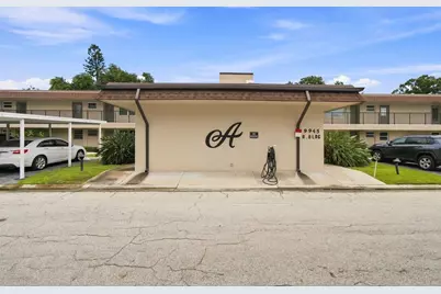 9945 47th Avenue N #205, Saint Petersburg, FL 33708 - Photo 2