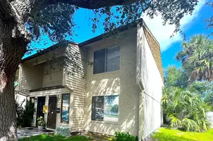 6301 23rd St N, Saint Petersburg, FL 33702 - Photo 1