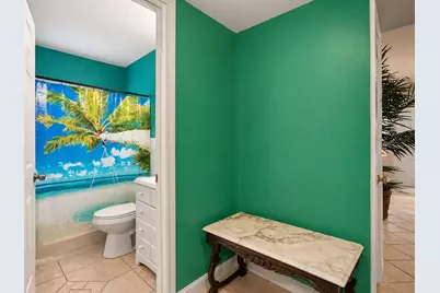 322 NE 9th Street, Mulberry, FL 33860 - Photo 8