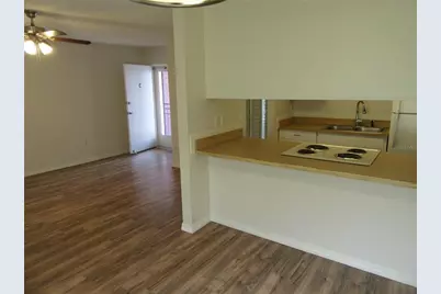 1024 82nd Terrace N #1024C, Saint Petersburg, FL 33702 - Photo 10