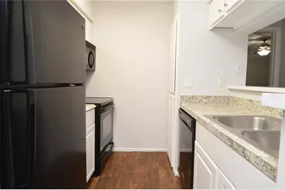8645 Fancy Finch Drive #202, Tampa, FL 33614 - Photo 8