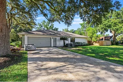 648 Bua Drive, Temple Terrace, FL 33617 - Photo 4