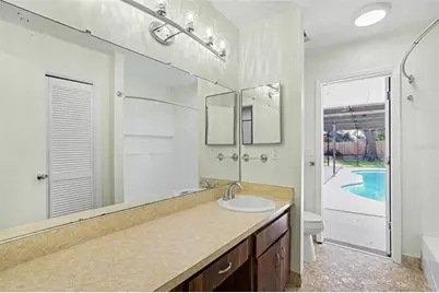648 Bua Drive, Temple Terrace, FL 33617 - Photo 18