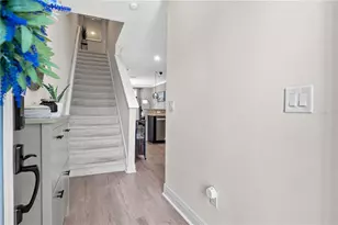 8719 Turnstone Haven Pl, Tampa, FL 33619 - Photo 10