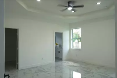 8924 N Orleans Avenue, Tampa, FL 33604 - Photo 14