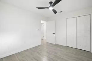 4511 20th Ave S, Saint Petersburg, FL 33711 - Photo 20