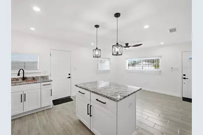 4511 20th Avenue S, Saint Petersburg, FL 33711 - Photo 14