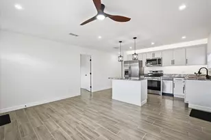 4511 20th Ave S, Saint Petersburg, FL 33711 - Photo 2