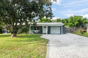 13915 94th Ave, Seminole, FL 33776 - Photo 1