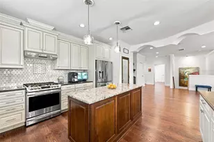 116 Forest Hills Dr, Redington Shores, FL 33708 - Photo 18