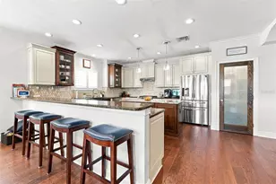 116 Forest Hills Dr, Redington Shores, FL 33708 - Photo 14