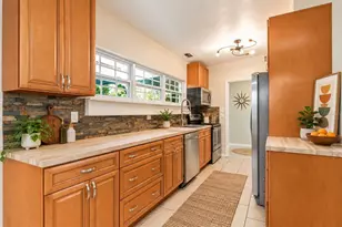 416 Broxburn Ave, Temple Terrace, FL 33617 - Photo 6