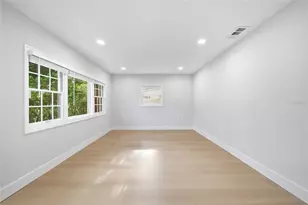 5401 E 98th Ave, Temple Terrace, FL 33617 - Photo 4