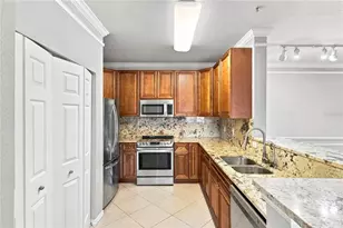 4333 Bayside Village Dr, Tampa, FL 33615 - Photo 4