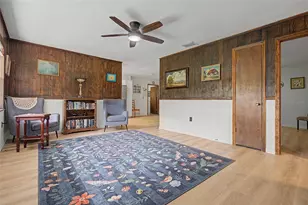 3621 Oakwood Dr, Wesley Chapel, FL 33543 - Photo 6