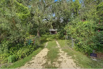 3621 Oakwood Drive, Wesley Chapel, FL 33543 - Photo 38