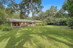 3621 Oakwood Dr, Wesley Chapel, FL 33543 - Photo 42