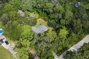 3621 Oakwood Dr, Wesley Chapel, FL 33543 - Photo 36