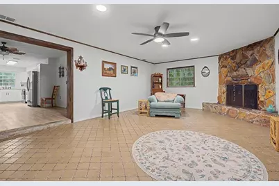 3621 Oakwood Drive, Wesley Chapel, FL 33543 - Photo 14
