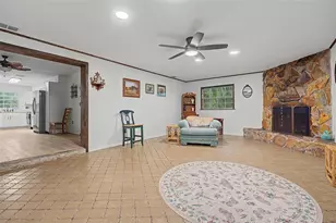 3621 Oakwood Dr, Wesley Chapel, FL 33543 - Photo 14