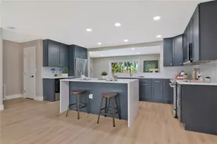 2587 60th Ave S, Saint Petersburg, FL 33712 - Photo 10