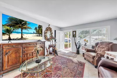 6645 1st Avenue N #102, Saint Petersburg, FL 33710 - Photo 10