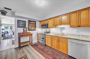 6645 1st Ave N, Saint Petersburg, FL 33710 - Photo 14