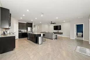 16633 Mooner Plank Cir, Wimauma, FL 33598 - Photo 26