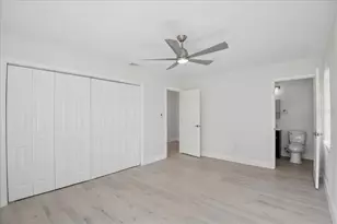 548 Baywood Dr S, Dunedin, FL 34698 - Photo 18
