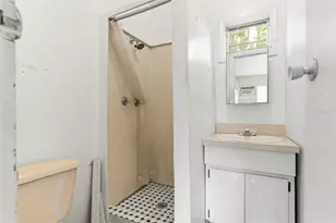 1808 S 86th St, Tampa, FL 33619 - Photo 26