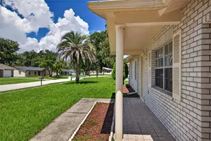 709 Hemlock Ln, Lakeland, FL 33810 - Photo 6