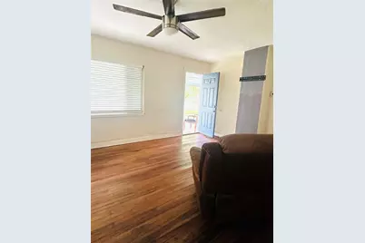 454 49th Avenue N, Saint Petersburg, FL 33703 - Photo 8