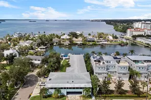 300 Venetian Dr, Clearwater, FL 33755 - Photo 50