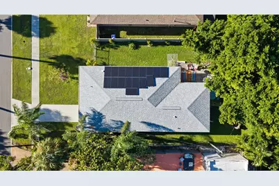 1013 27th Avenue W, Palmetto, FL 34221 - Photo 6