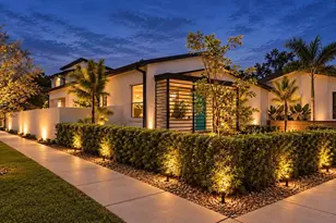 300 43rd Ave N, Saint Petersburg, FL 33703 - Photo 1