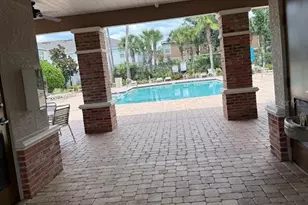 4976 White Sanderling Ct, Tampa, FL 33619 - Photo 32
